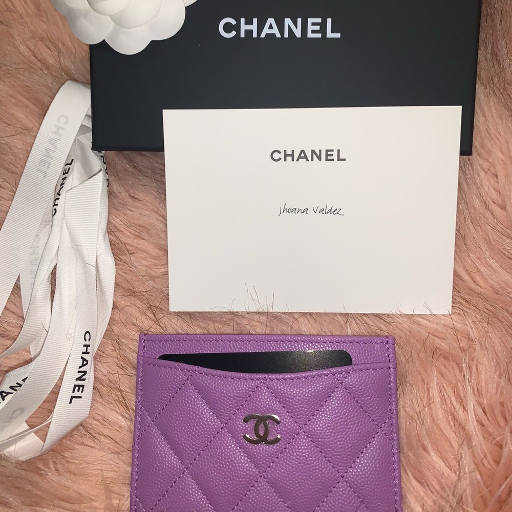 BNIB CHANEL FLAT CARDHOLDER